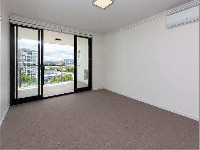 605/14 Merivale St, QLD 4101