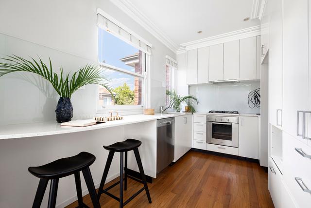 10/11 Porter Street, NSW 2022