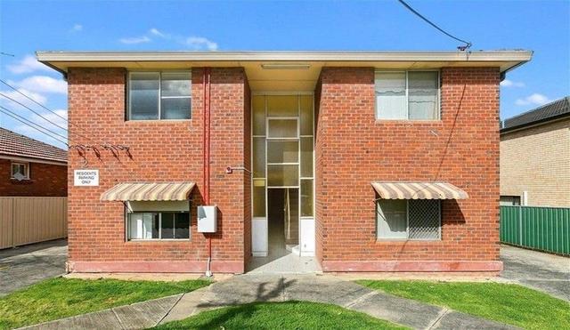 2/2 Lancelot Street, NSW 2196