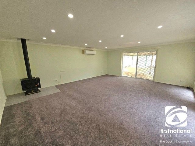 28 Denison Avenue, NSW 2170