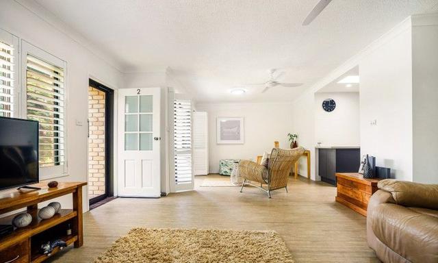 2/20 Dunlop Court, QLD 4218