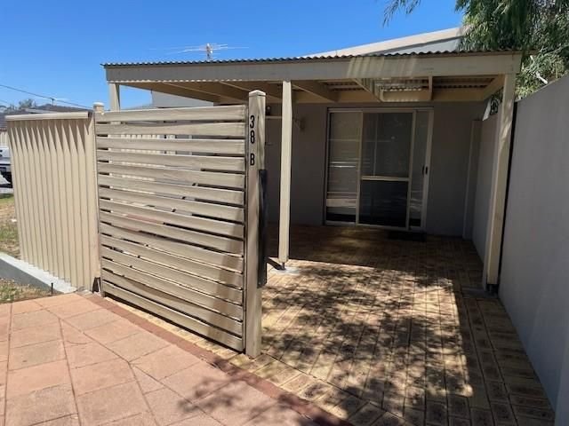38B Oxley Avenue, WA 6025