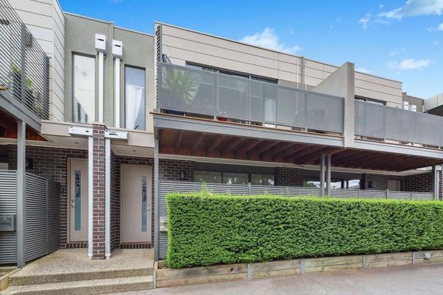 4/4 Vangelica Way, VIC 3752