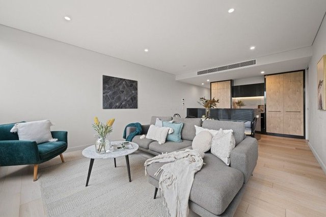 204/1 Meriton  Street, NSW 2111