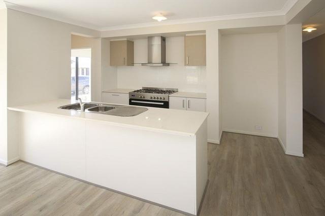 10 Ware  Street, VIC 3754