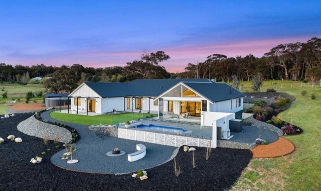 24 Sonning Loop, WA 6282