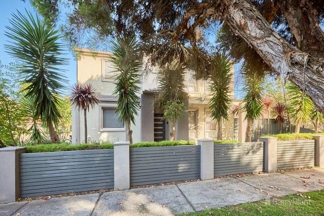 1/16 Macpherson Street, VIC 3175
