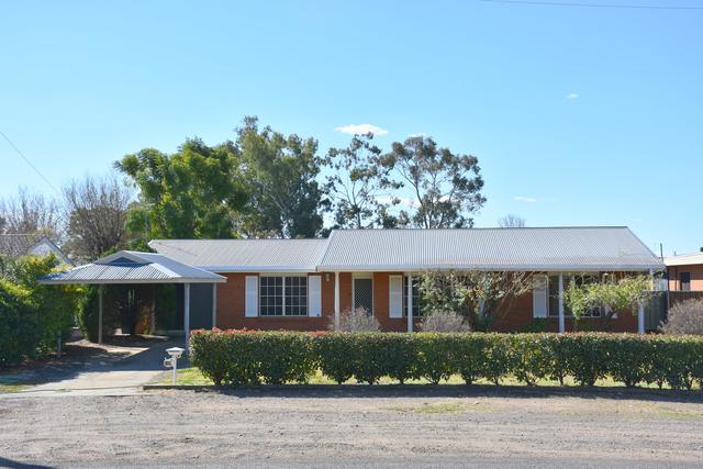103 Greenbah Road, NSW 2400