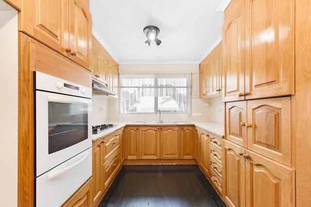 32 Ester Crescent, VIC 3169