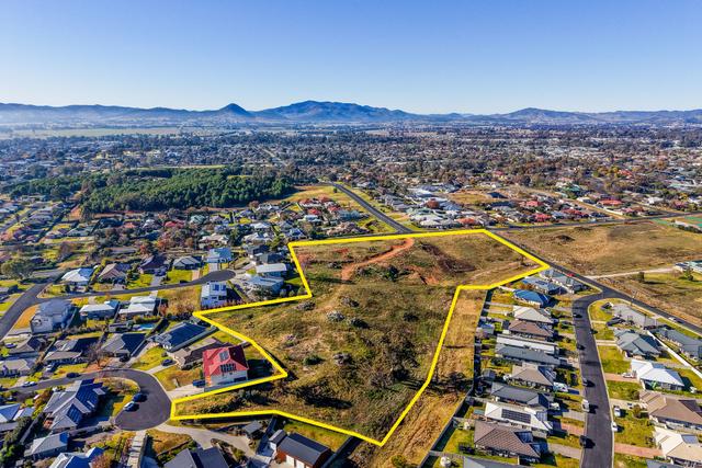 26 Henry Bayly Drive, NSW 2850