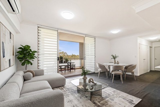402/1 The Crescent, NSW 2199