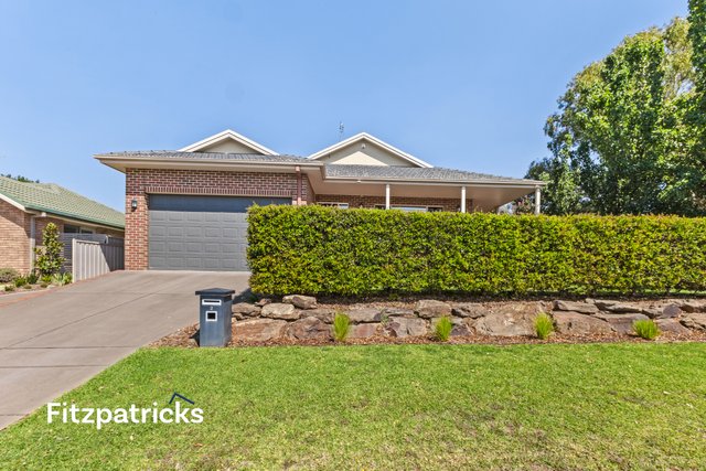 2 Tamar Drive, NSW 2650