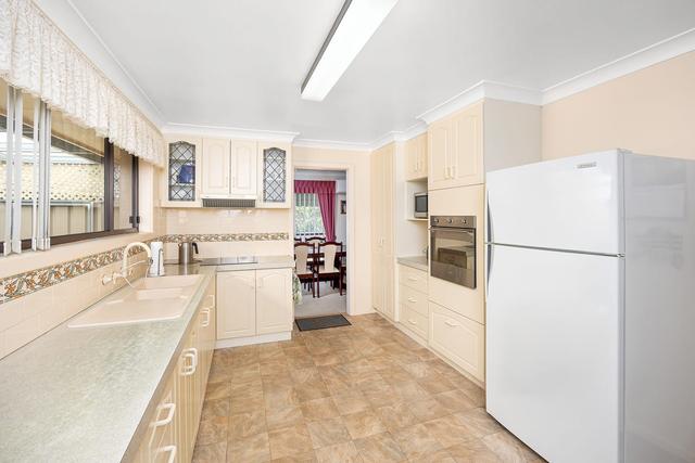 37 Walana Crescent, NSW 2650
