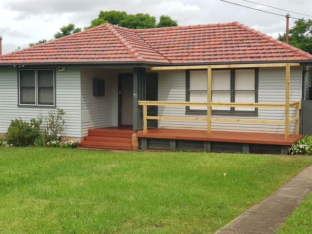 43 Neriba Crescent, NSW 2770