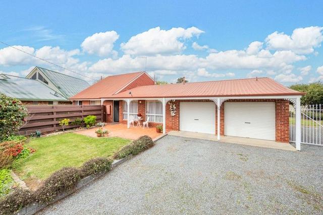 26 Hutchins Crescent, VIC 3629