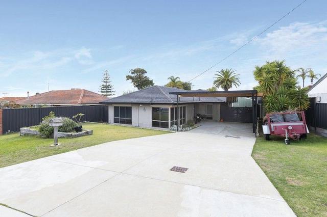 8 Lagoon Place, WA 6027