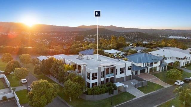 9 Zenith Crescent, QLD 4211