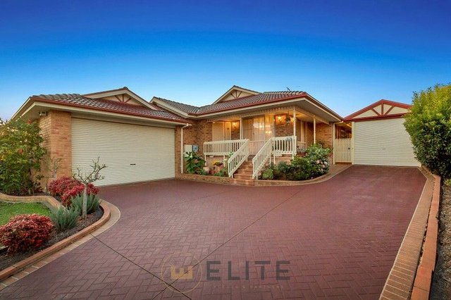 16 Milparinka Way, VIC 3806