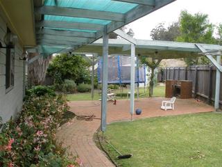 Covered BBQ area (2008-12-29)