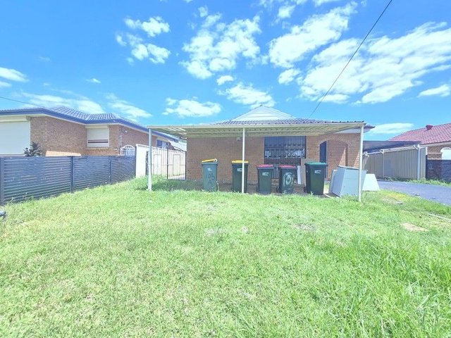 105 St Johns Road, NSW 2168