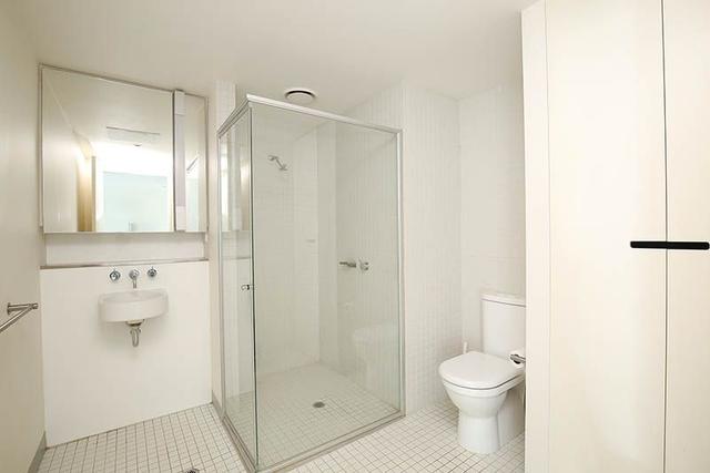 G06/1 Danks Street, VIC 3207