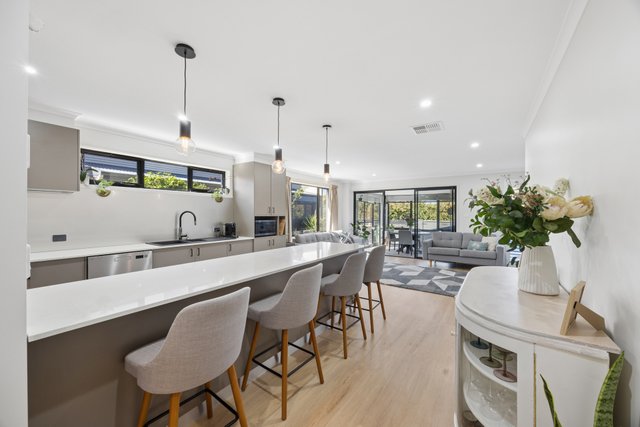 2 Mary Lee Street, ACT 2905