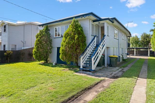 5 Meadfoot Road, QLD 4014