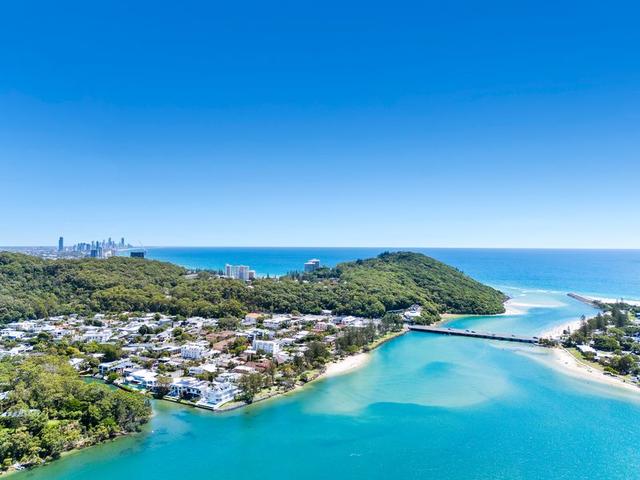 68 Ocean Parade, QLD 4220
