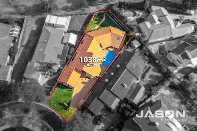 9 Palazzo Court, VIC 3059