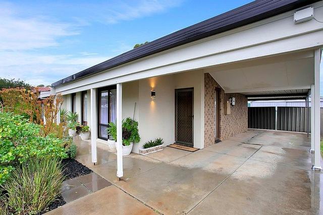 24 William Rd, SA 5161