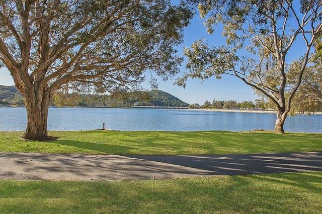 3/40 Murlong Crescent, QLD 4221
