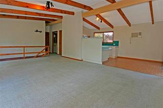 Living Room (2010-04-14)