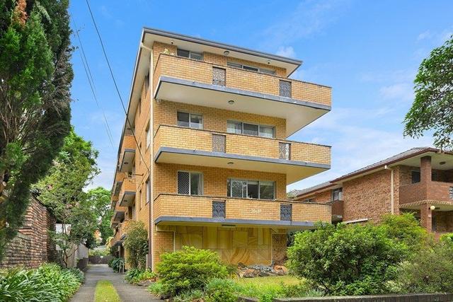 8/57-59 Orpington Street, NSW 2131