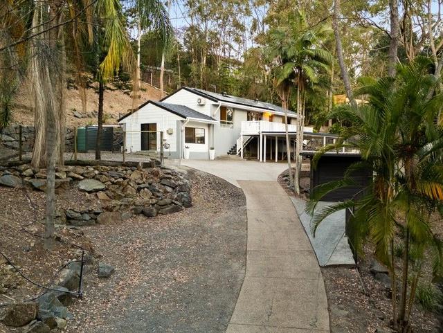 9 Design Place, QLD 4211