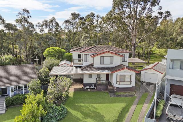 36 Martin Crescent, NSW 2164