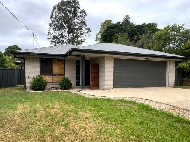 2A Murray Parade, QLD 4610