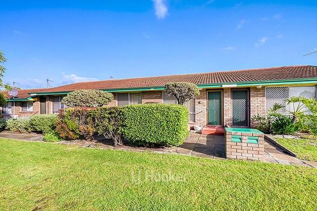 4/2 Moira Road, WA 6225