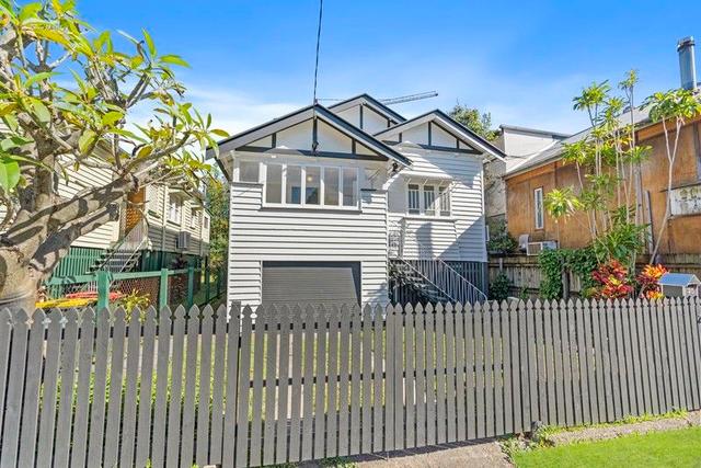25 Flower Street, QLD 4102
