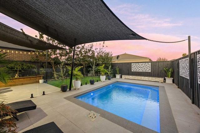42 Galveston Avenue, VIC 3336