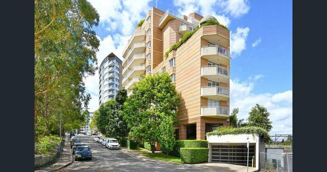 10/2 Pound Road, NSW 2077