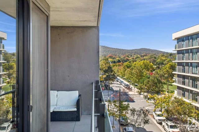 334/2 Anzac Park, ACT 2612