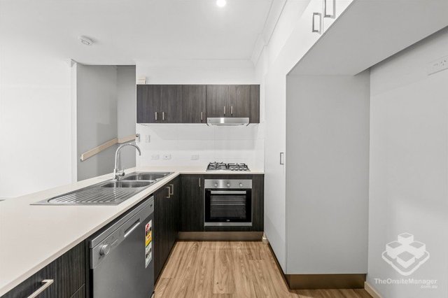 8/7 Giosam Street, QLD 4077