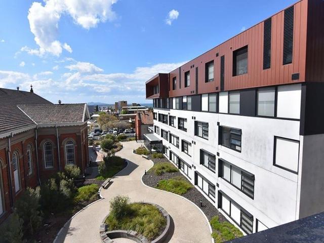 2/146 Bellerine Street, VIC 3220