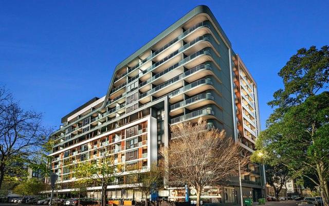 220/32 Bray Street, VIC 3141