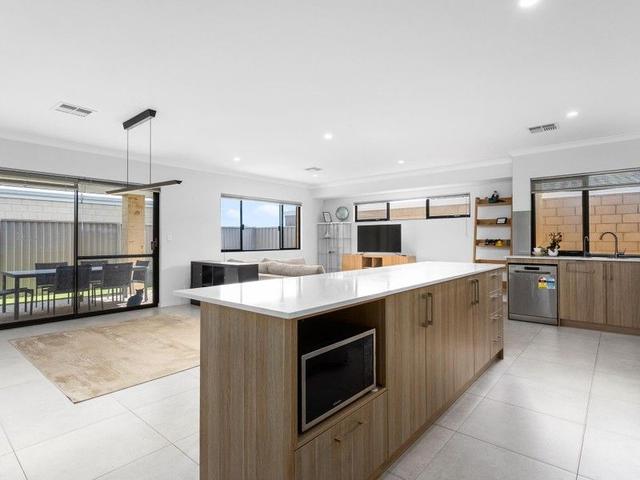13 Nodosa Way, WA 6164