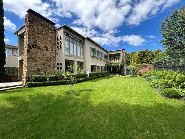 4/2 Horsburgh Grove, VIC 3143