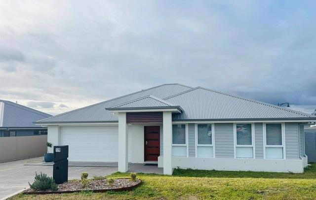 19 Fitzgerald Ave, NSW 2335