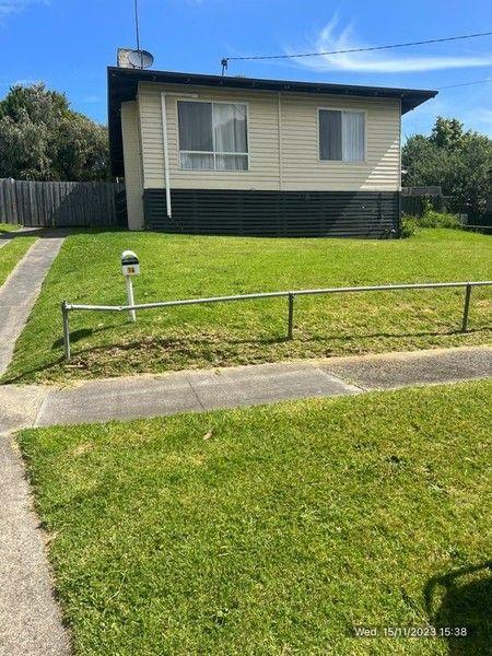 16 Tulloch St, VIC 3840
