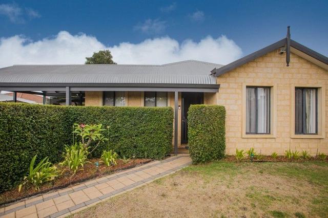 8 Beenan Elbow, WA 6055