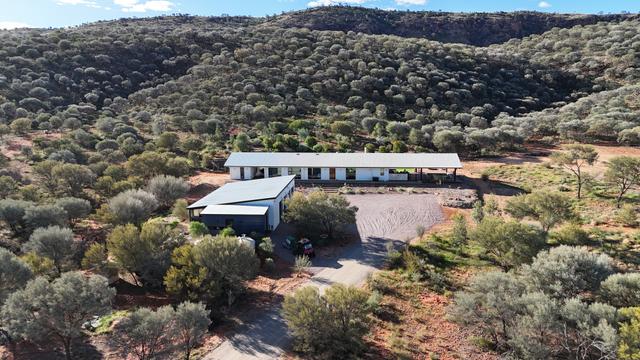 14 Minahan Road, NT 0873
